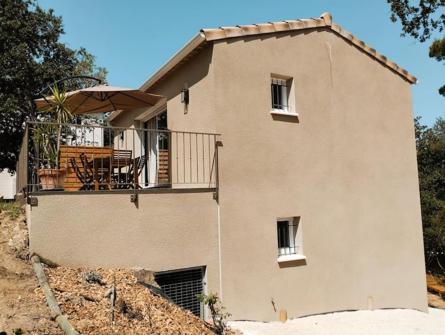Charmante Maison Avec Jardin Aux Portes Des Gorges De L'Ardeche Saint-Julien-de-Peyrolas Exteriér fotografie